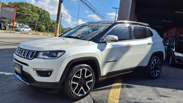 Carro Jeep Compass 2019 2.0 Limited (Aut) (Flex)