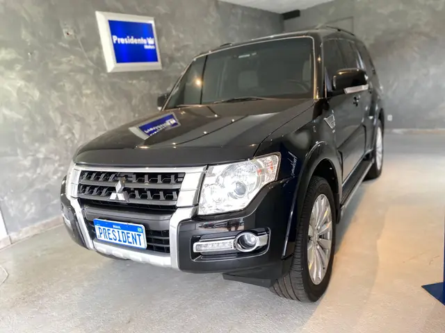 Carro Mitsubishi Pajero Full 2017 3.2 DI-D 3D HPE 4WD