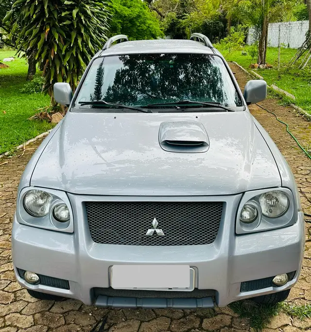 Carro Mitsubishi Pajero Sport 2009 HPE 4x4 2.5