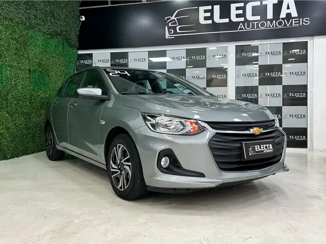 Carro Chevrolet Onix Plus 2024 LT 1.0