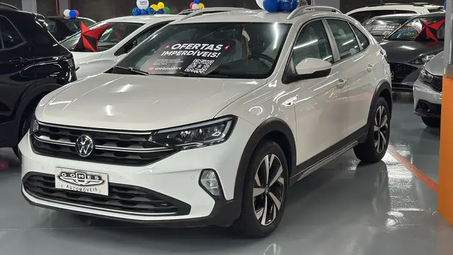 Carro Volkswagen Nivus 2024 Highline 200 TSI