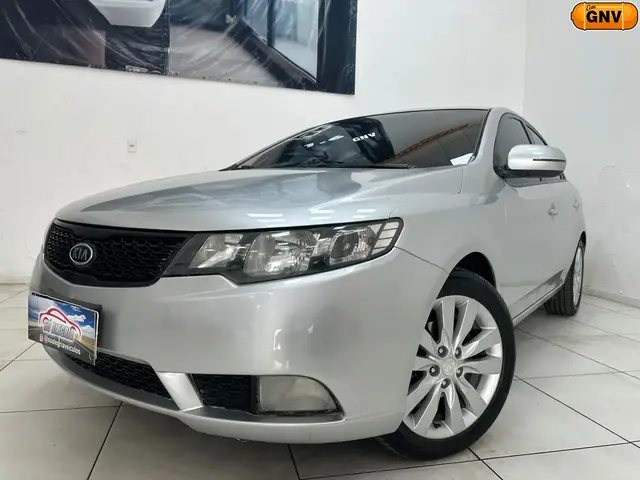 Carro Kia Cerato 2013 SX 1.6 16V E.284(aut)