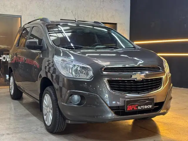 Carro Chevrolet Spin 2015 LT 5S 1.8 (Flex)