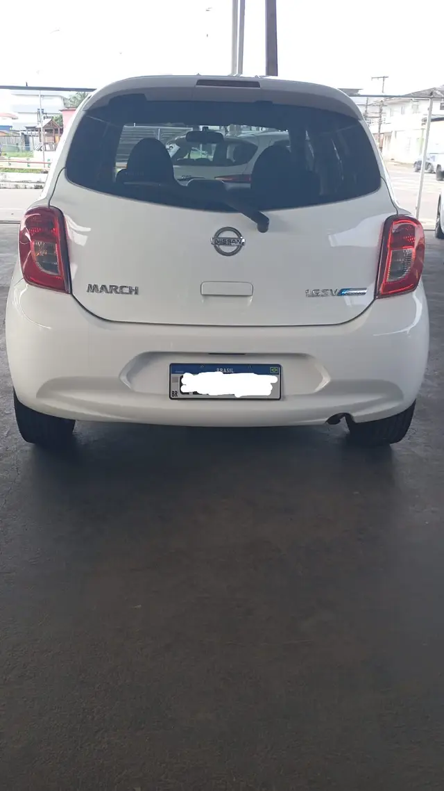 Carro Nissan March 2018 1.6 16V SV CVT (Flex)