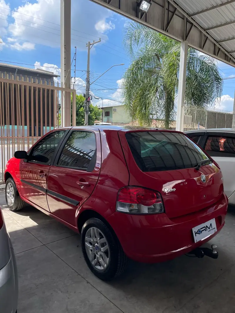 Fiat Palio ELX 1.4 (Flex)