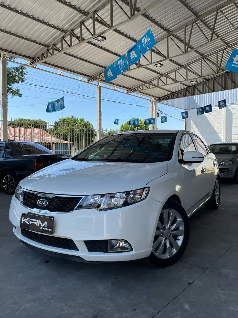 Kia Cerato EX 1.6 16V E.273(aut)