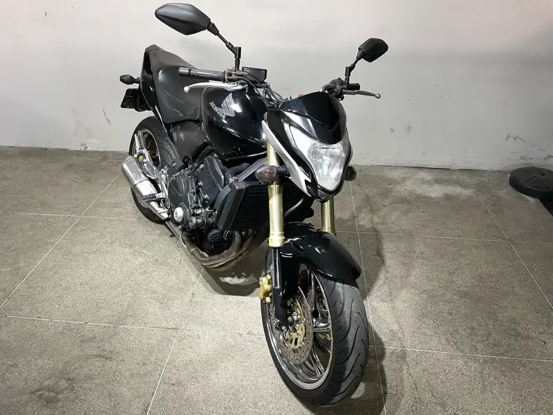 Honda Hornet (ABS)
