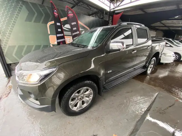 Carro Chevrolet S10 Cabine Dupla 2023 LTZ 2.8 Turbodiesel (Aut.)