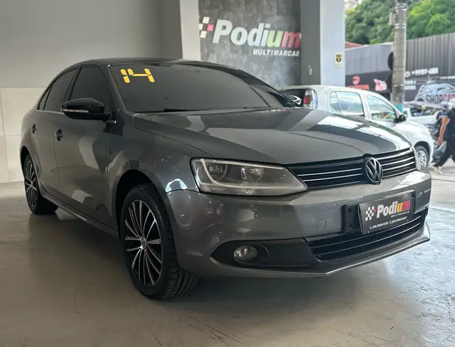 Carro Volkswagen Jetta 2014 2.0 TSI Highline DSG