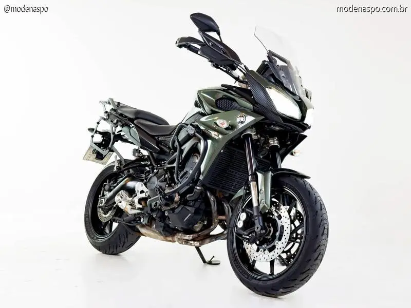 Yamaha MT-09 TRACER