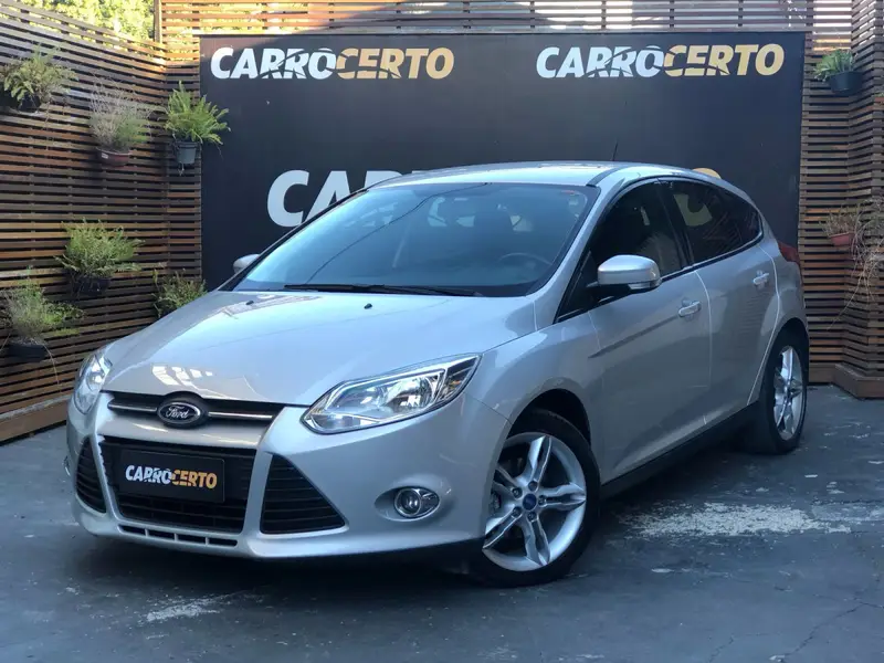 Ford Focus Hatch SE 2.0 16V PowerShift