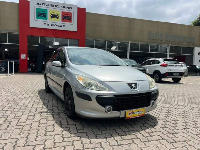 Peugeot 307 Sedan Presence Pack 1.6 16V (flex)