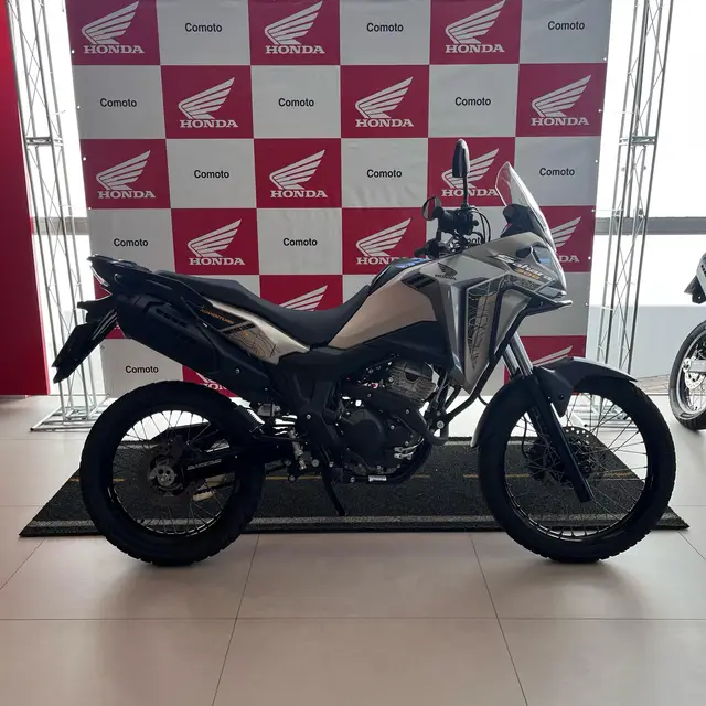 Carro Honda XRE Sahara 300 2024 Adventure