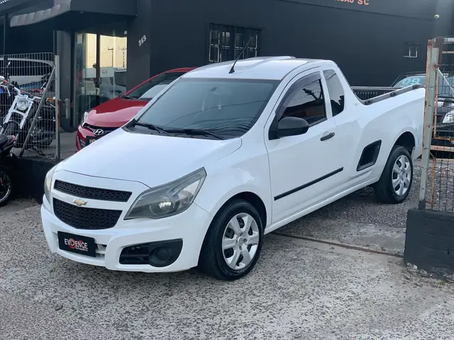 Carro Chevrolet Montana 2013 LS 1.4 (Flex)