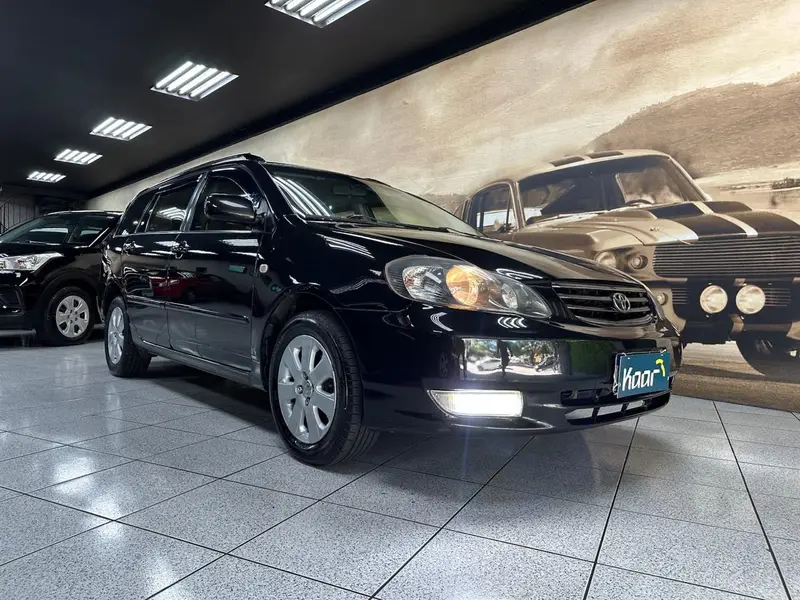 Toyota Corolla Fielder 1.8 16V (aut)