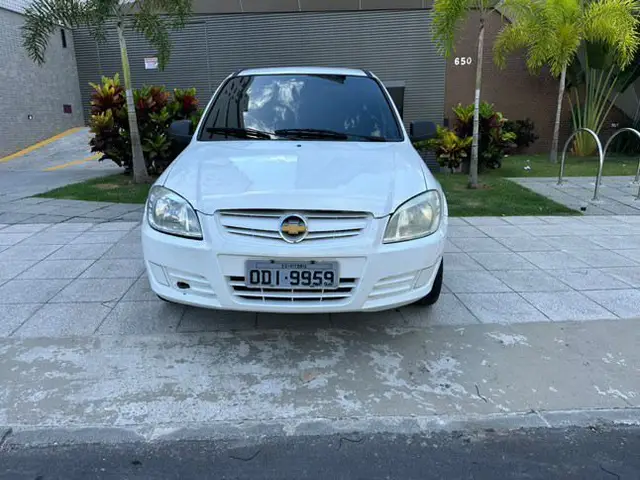 Carro Chevrolet Celta 2013 LT 1.0 (Flex)
