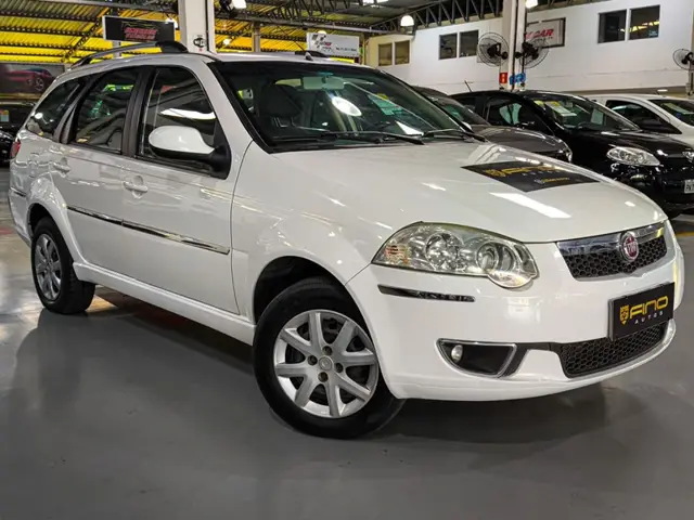 Carro Fiat Palio 2014 Attractive 1.4 8V (Flex)