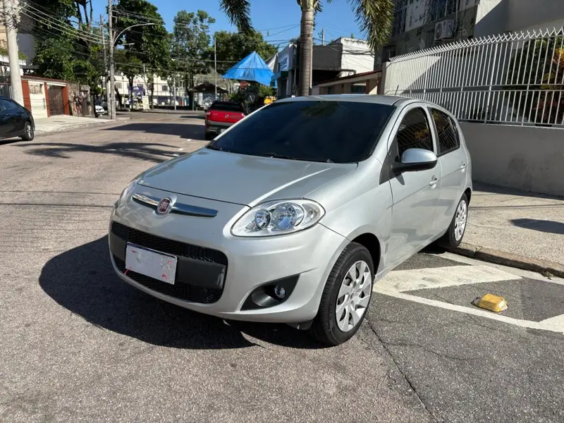 Fiat Palio Essence 1.6 16V (Flex)