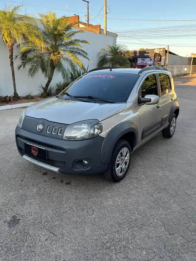 Carro Fiat Uno 2012 Way Celeb. 1.4 8V (Flex) 4p
