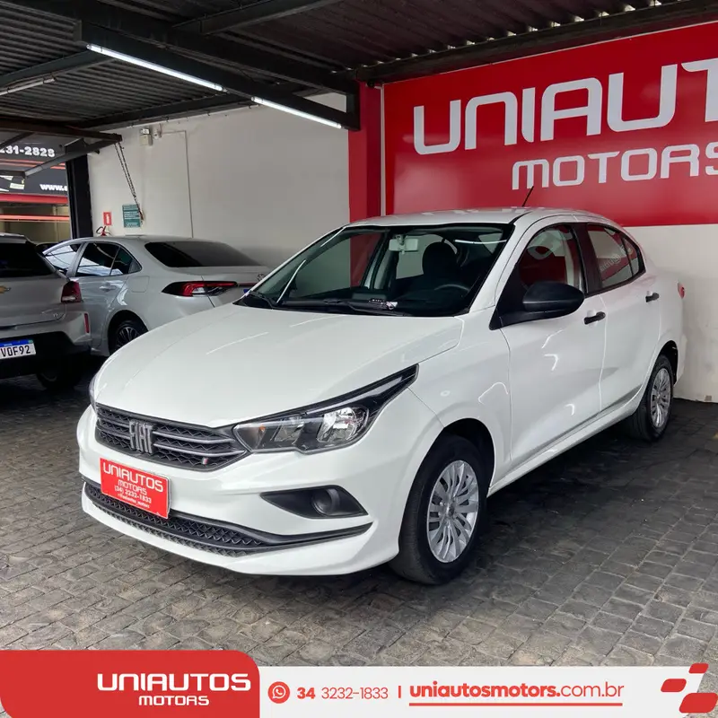Fiat Cronos 1.0 (Flex) MT