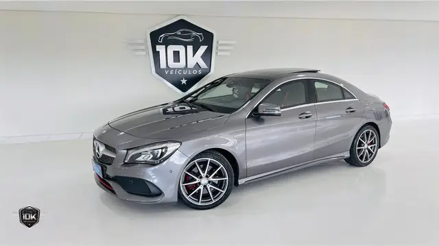 Carro Mercedes-Benz Classe CLA 2017 CLA 250 Sport DCT 4Matic