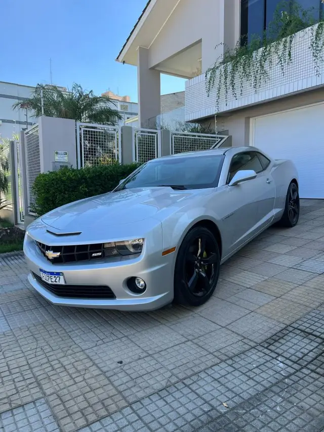 Carro Chevrolet Camaro 2012 6.2 2SS