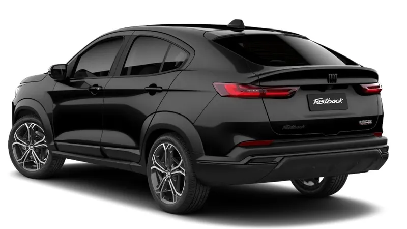 Fiat Fastback híbrido e Pulse têm descontos de até R$ 30 mil