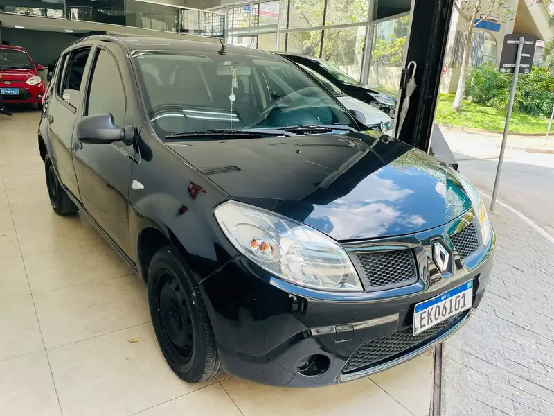 Renault Sandero Authentique 1.0
