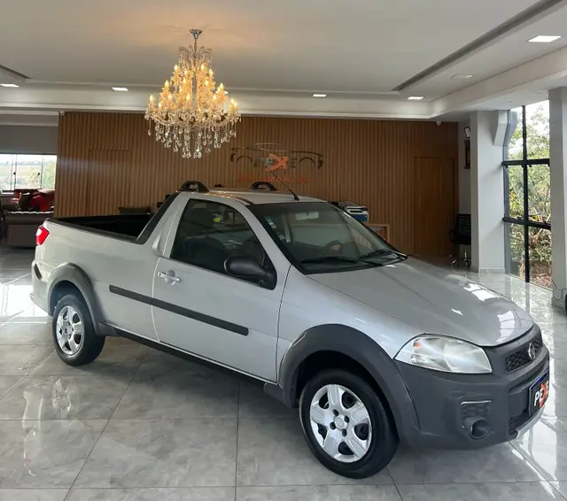 Carro Fiat Strada 2017 Hard Working 1.4 (Flex) (Cabine Simples)