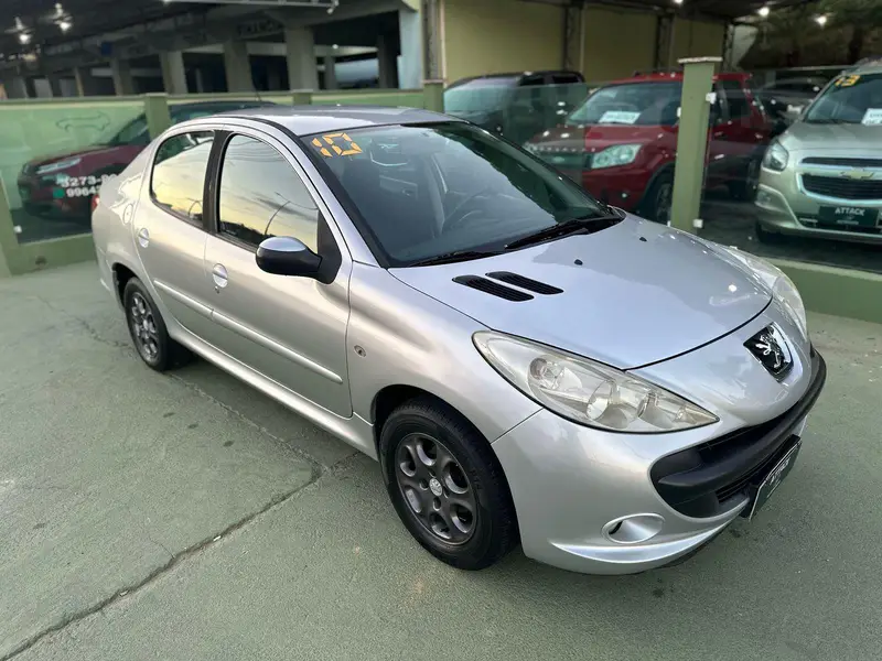 Peugeot 207 Sedan 207 Passion XR 1.4 8V (flex)