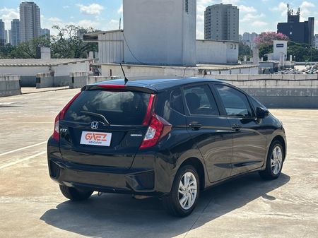 Fit 1.5 16v LX CVT (Flex)