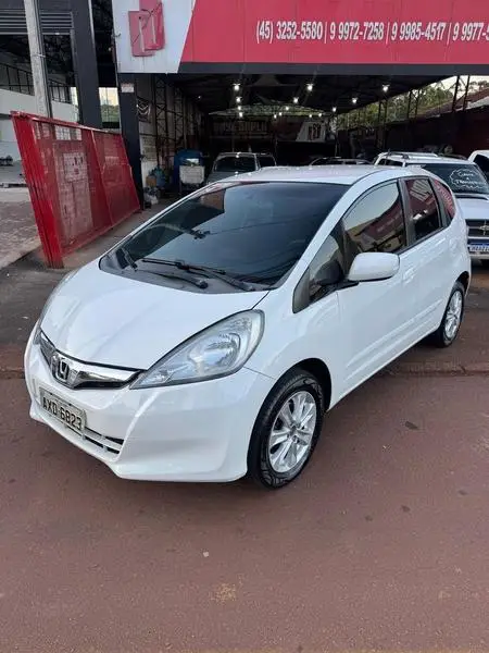 Carro Honda Fit 2014 LX 1.4 (flex)