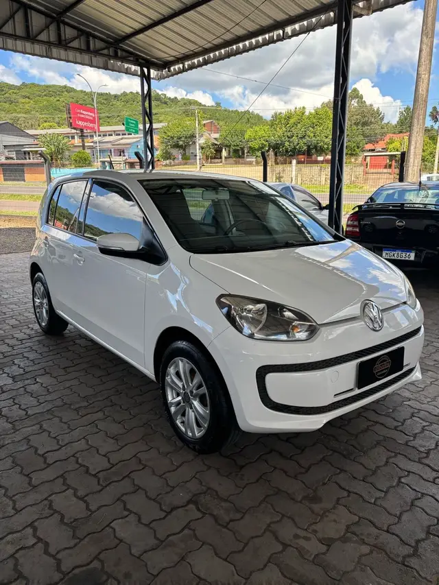 Carro Volkswagen Up! 2015 1.0 12v E-Flex move up! 4p