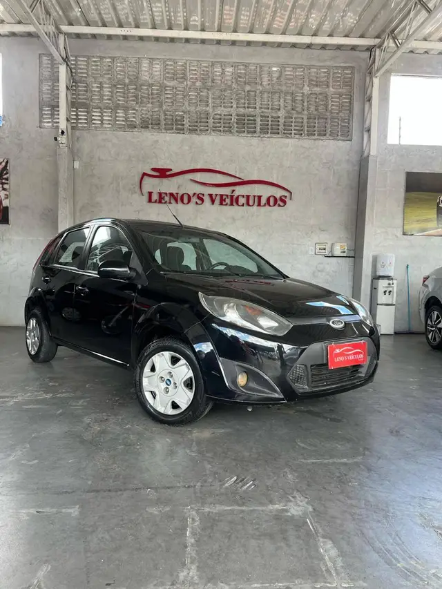 Carro Ford Fiesta Hatch 2014 SE 1.0 RoCam (Flex)