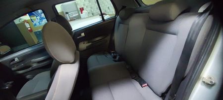 Fox 1.0 8V (Flex) 4p