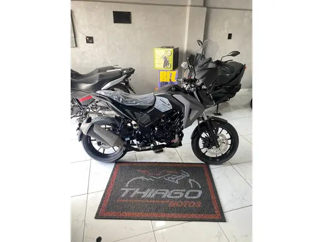 Carro Dafra NH 2025 190