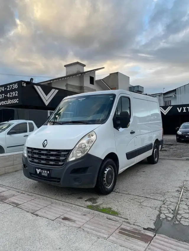 Carro Renault Master 2015 2.3 16V dCi L1H1 Furgão