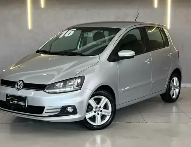 Carro Volkswagen Fox 2016 1.6 MSI Comfortline (Flex)