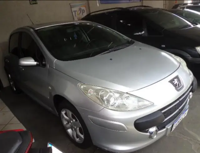 Carro Peugeot 307 Sedan 2010 Presence Pack 1.6 16V (flex)