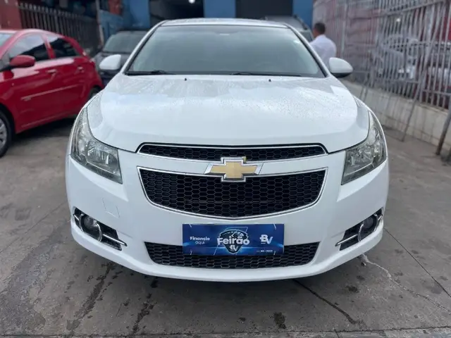 Carro Chevrolet Cruze Sport6 2014 LT 1.8 16V Ecotec (Flex)