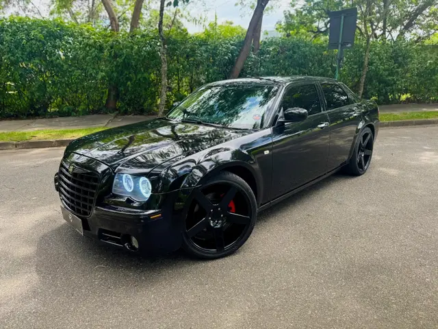 Carro Chrysler 300C 2006 5.7 V8