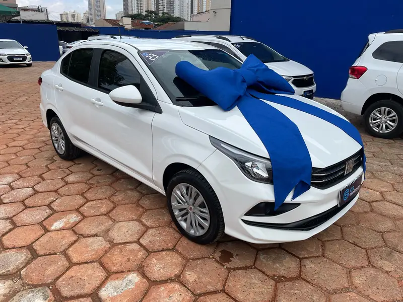 Fiat Cronos Drive 1.3 (Flex) MT