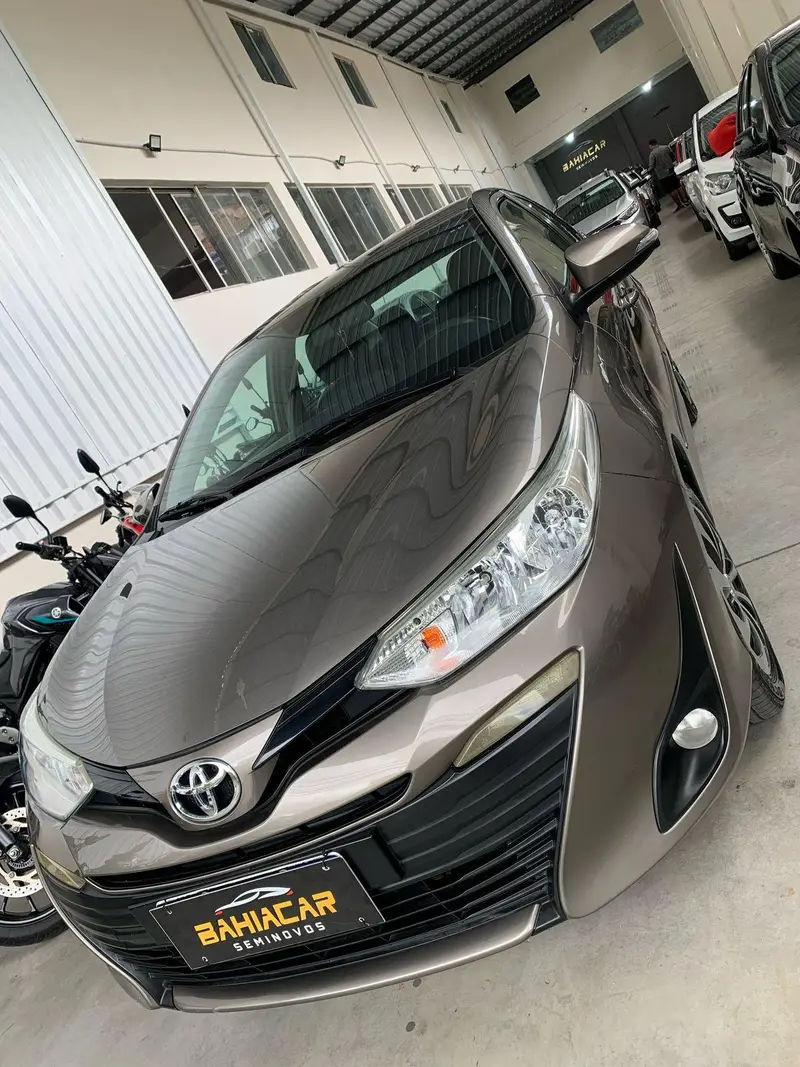 Toyota Yaris 1.3 XL (Flex)