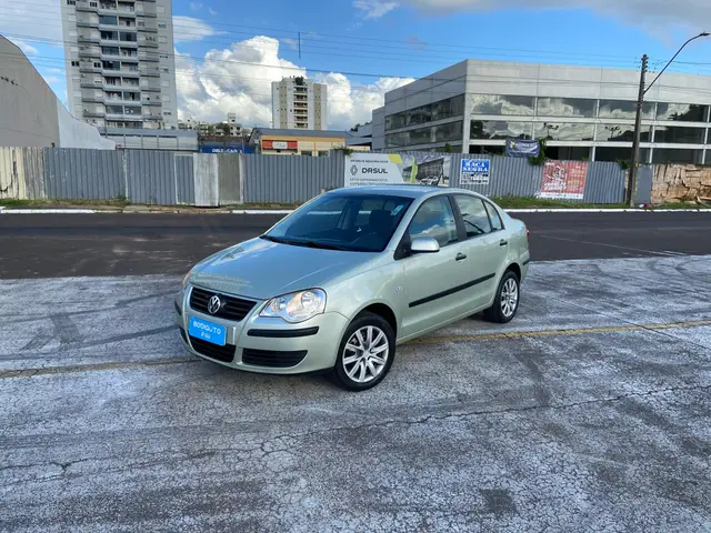 Carro Volkswagen Polo Sedan 2009 1.6 8V (Flex)