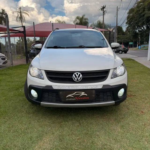 Carro Volkswagen Saveiro 2013 Cross 1.6 (Flex) (cab. estendida)