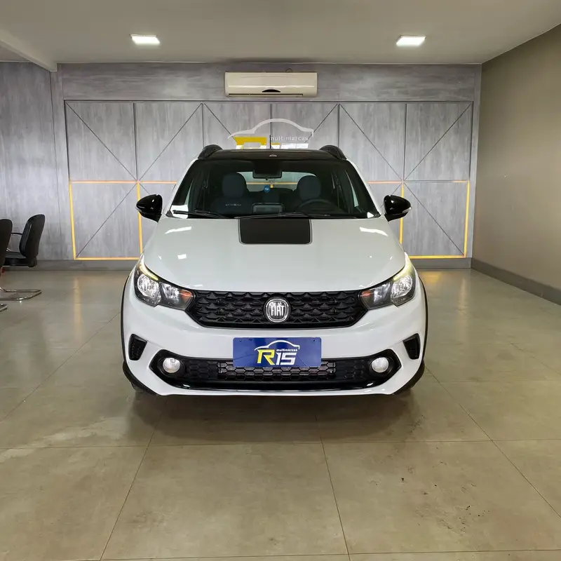 Fiat Argo 1.3 Trekking (Flex)