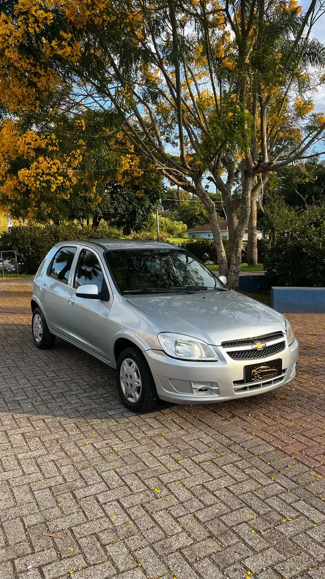 Carro Chevrolet Celta 2012 LT 1.0 (Flex)