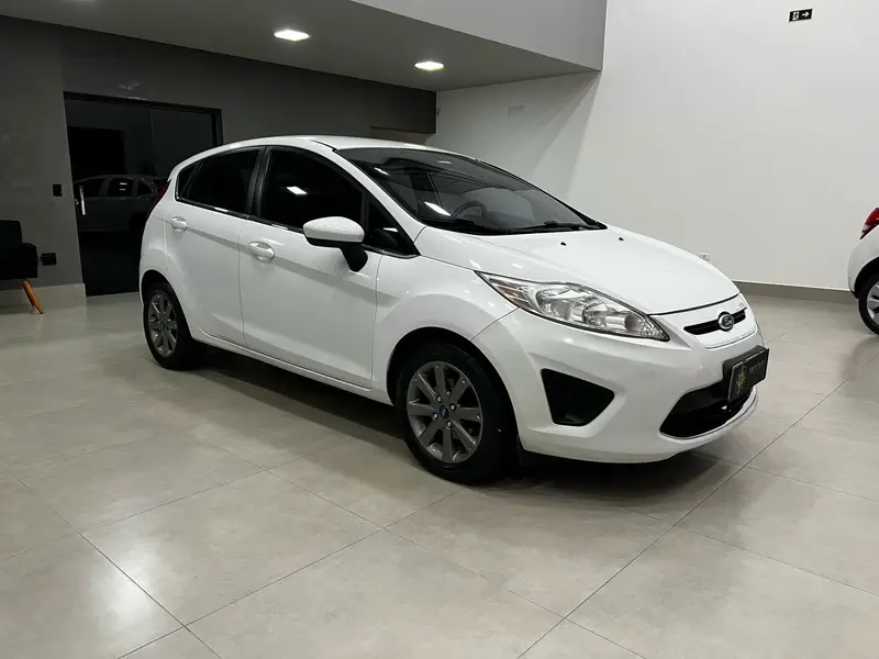 Ford New Fiesta Hatch SE 1.6 16V (Flex)