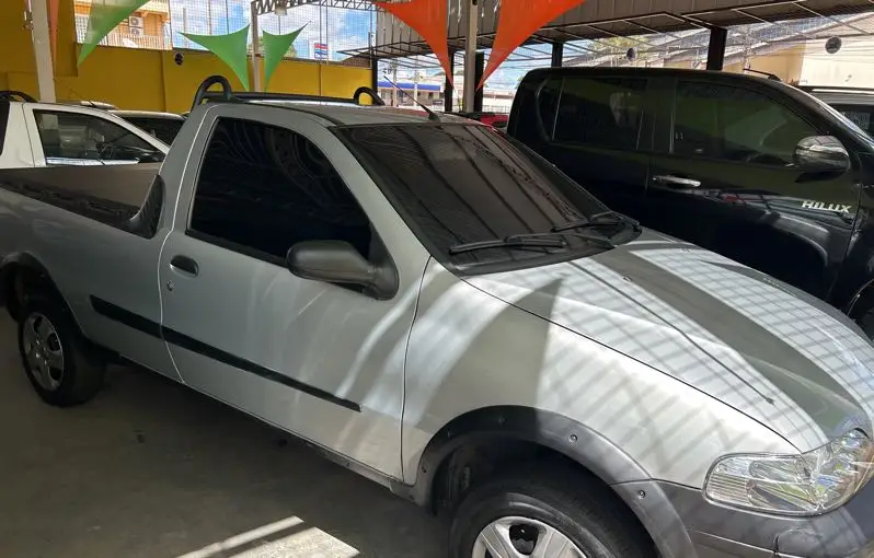 Fiat Strada Fire 1.4 (Flex)