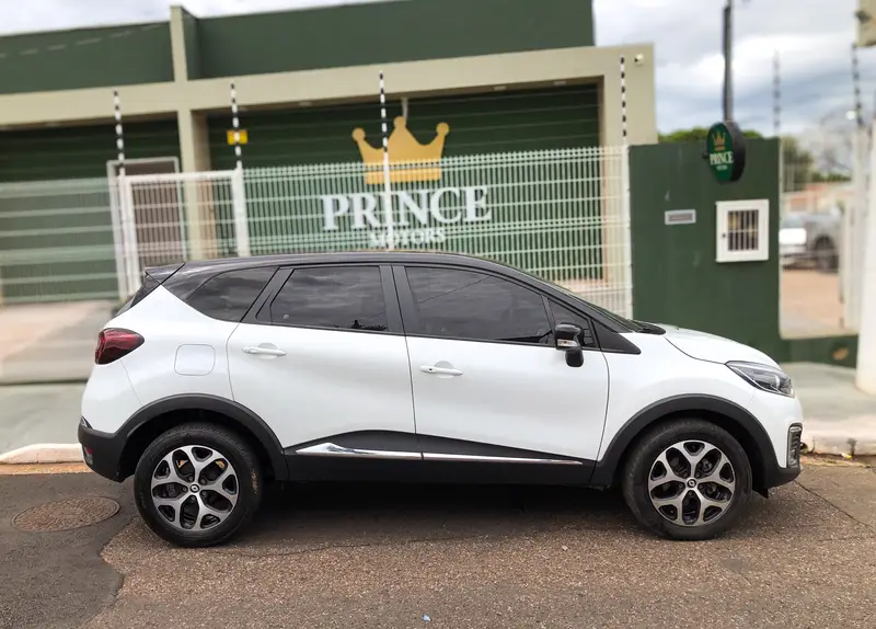 Renault Captur Intense 2.0 16v (Aut) (Flex)